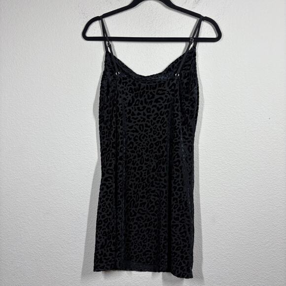 Le Lis Collection Small Velvet Cowl Neck Mini Sheath Dress Black Animal Print - Picture 2 of 7